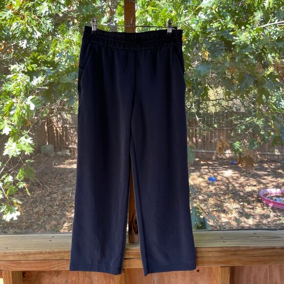 Lululemon Women's Softstreme High-Rise Straight Leg Crop Pants Black Size 4 - Picture 1 of 8